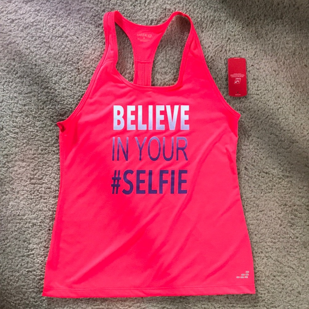 Believe in your selfie tank